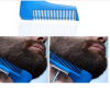Kamm zur Abgrenzung des Bartes